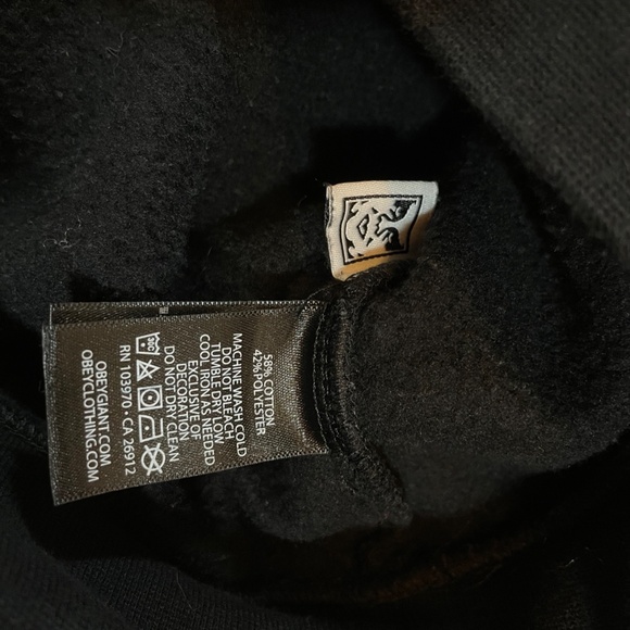 obey aubrey black embroidered crewneck cropped fit size xl - Picture 4 of 4